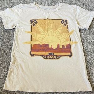 ⭐️ 3 for $20 Golden hour sun Graphic T-Shirt XS